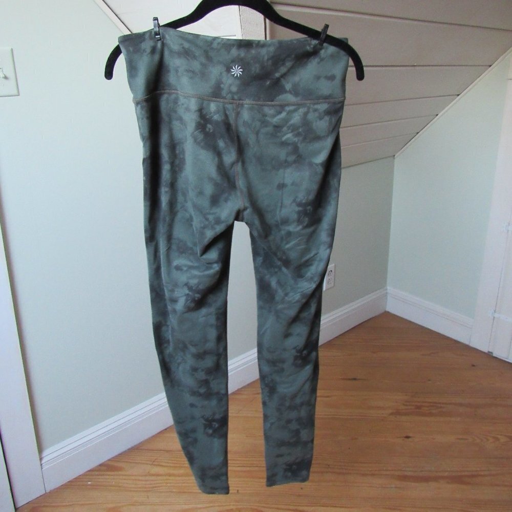 Athleta Green Tie Dye Athletic Legging Womens Medium